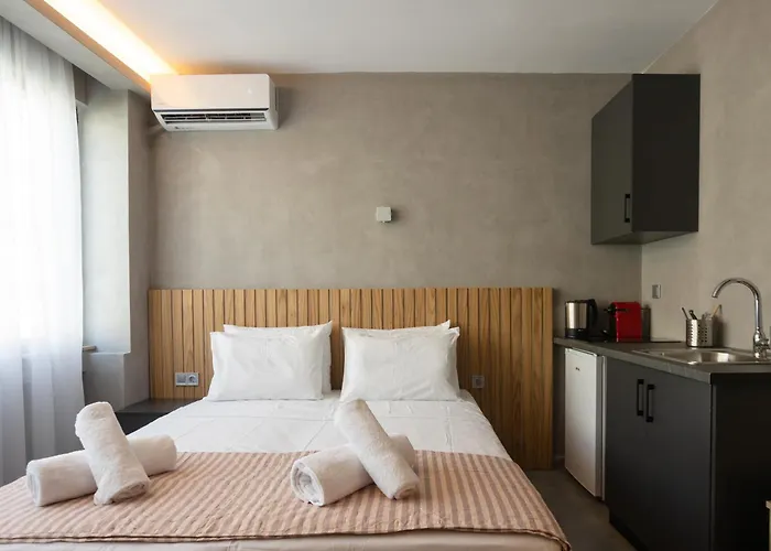 Alkazar * Saloniki
